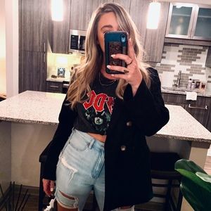 Meet your Posher, Anna